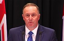 Inesperada dimisión del primer ministro de Nueva Zelanda presionado por su familia