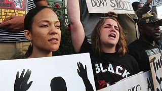 США: присяжные не смогли осудить полицейского, застрелившего афроамериканца