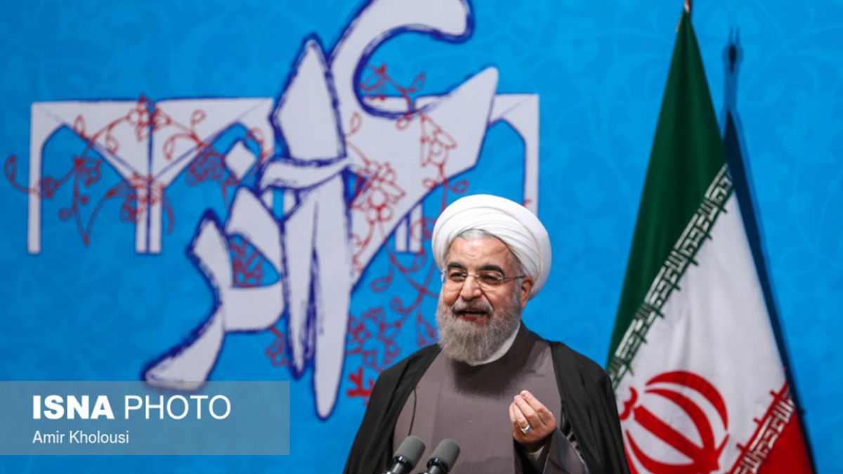 روحانی: همه تحریم‌ها به جز تحریم بانکی به طور کامل برداشته شده است