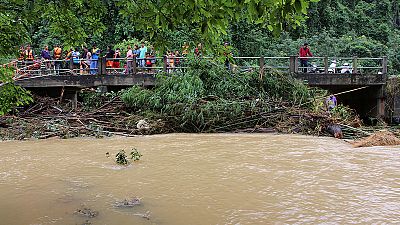 14 Todesopfer durch Fluten in Süd-Thailand