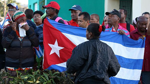 La Unión Europea revoca la "posición común" que limitaba las relaciones con Cuba La Unión Europea revoca la "posición común" que limitaba las relaciones con Cuba