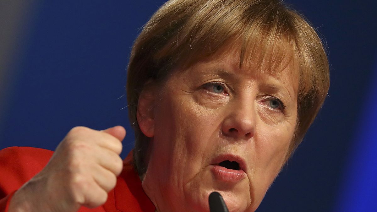 German Chancellor Merkel calls for a ban on the burka