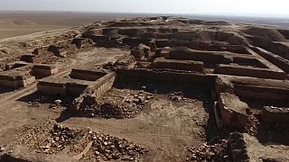 Imágenes de dron muestran la destrucción del sitio arqueológico iraquí de Nimrud