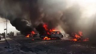 Irak : des dizaines de civils tués sur un marché d'Al Qaïm