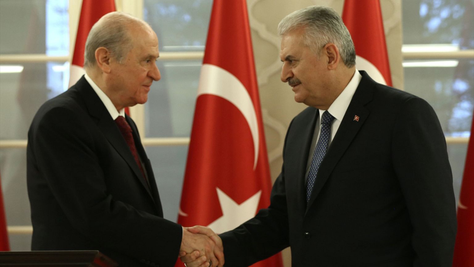 AK Parti ile MHP Anayasa teklifi metninde uzlaştı