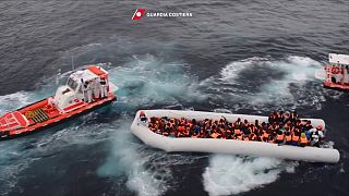 Un député danois suggère des "tirs de sommation" vers les migrants en Méditerranée