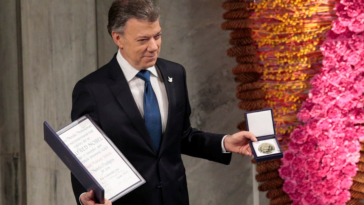 Juan Manuel Santos reçoit le prix Nobel de la paix