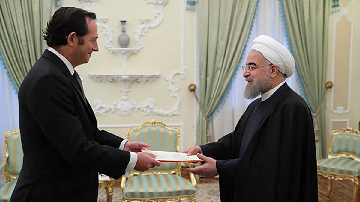 ایران سفیر بریتانیا در تهران را احضار کرد