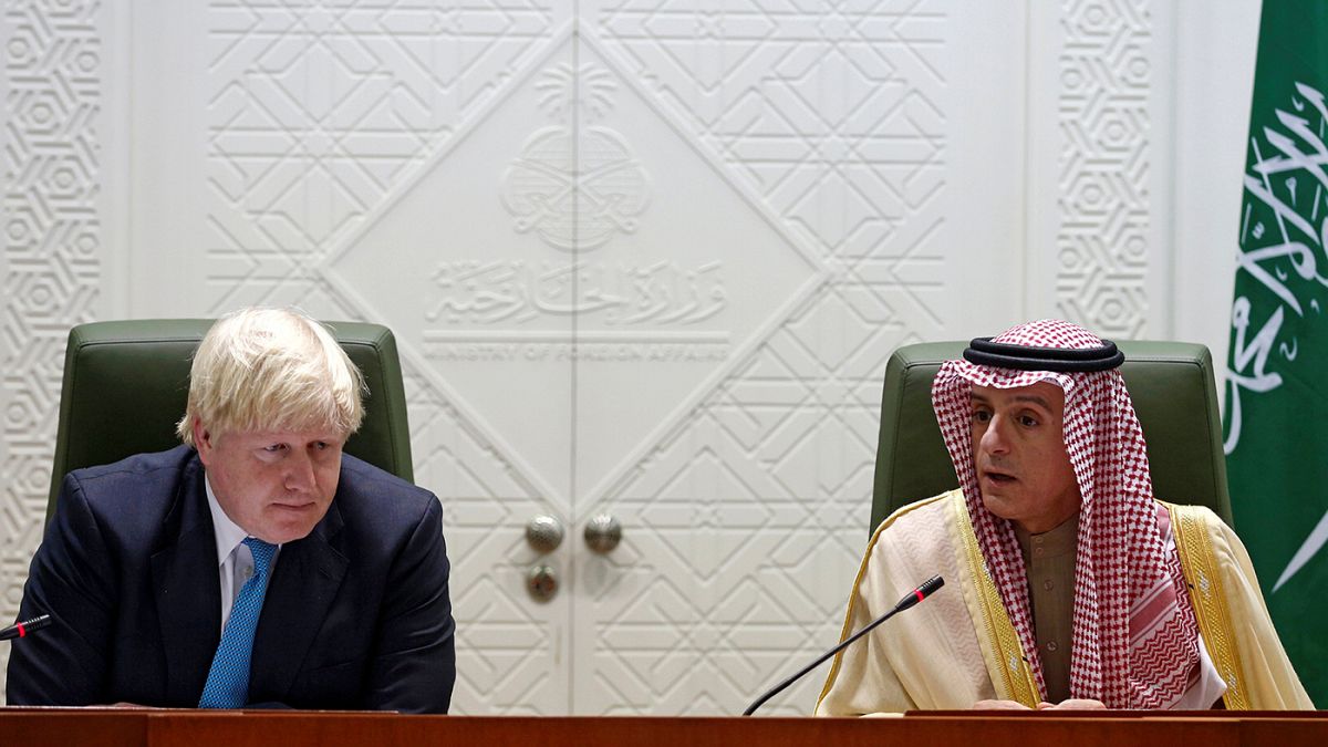 Борис Джонсон в Саудовской Аравии исправил оплошность
