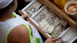 Maduro orders withdrawal of Venezuela's largest banknotes