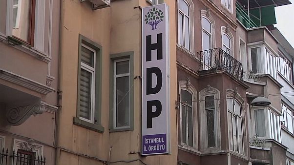 Istanbul attacks: over 100 held in raids targeting pro-Kurdish opposition Istanbul attacks: over 100 held in raids targeting pro-Kurdish opposition