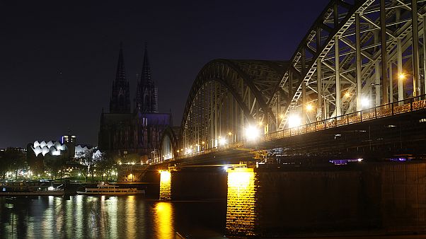Silvester 2016 in Köln: "So etwas darf sich nicht wiederholen" Silvester 2016 in Köln: "So etwas darf sich nicht wiederholen"