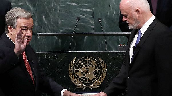 Antonio Guterres BM'de yemin etti Antonio Guterres BM'de yemin etti