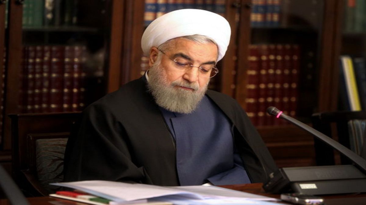 دستور روحانی برای اجرای مراحل پیش بینی شده در قبال نقض برجام