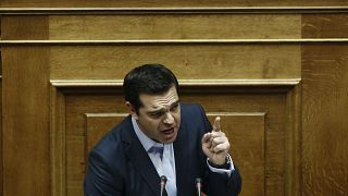 Ελλάδα: Με ονομαστική ψηφοφορία απαντά η κυβέρνηση στο «μπλόκο» του ESM