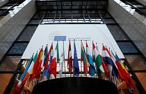 Breves de Bruxelas: antevisão da cimeira e liderança parlamentar