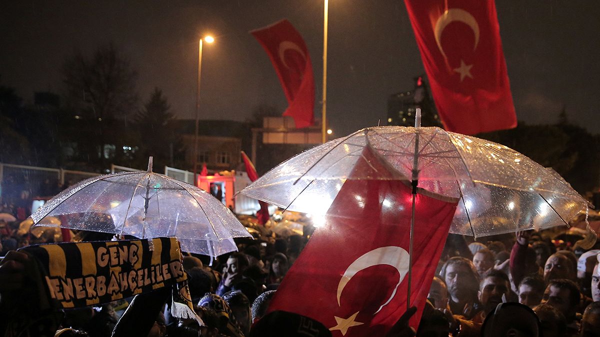Çavuşoğlu: Selbstmordattentäter von Beşiktaş kam aus Syrien