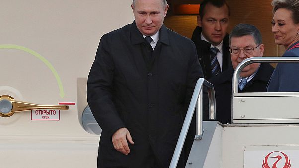 Putin zu Gesprächen über Gebietsstreit in Japan Putin zu Gesprächen über Gebietsstreit in Japan