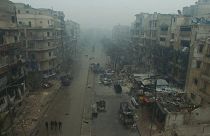 Alep frappé par des frappes aériennes et des bombardements