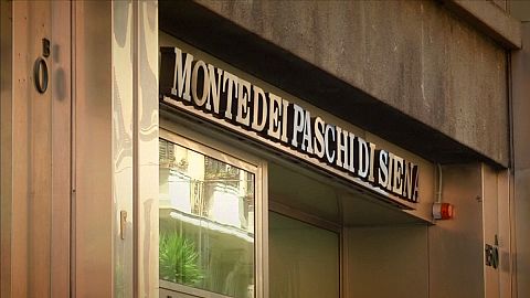 Italian banking crisis looms
