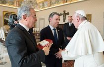 Il premio Nobel per la Pace, Santos, a colloquio da Papa Francesco