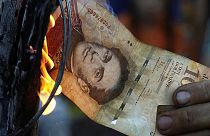 La crise des billets de 100 bolivars au Venezuela