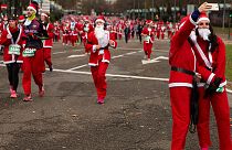 Santa race raises money for Multiple Sclerosis Foundation of Madrid