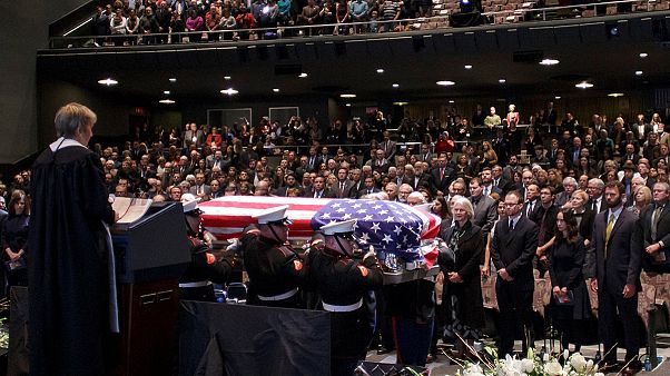 Usa: tributi a John Glenn ex astronauta ed eroe americano Usa: tributi a John Glenn ex astronauta ed eroe americano