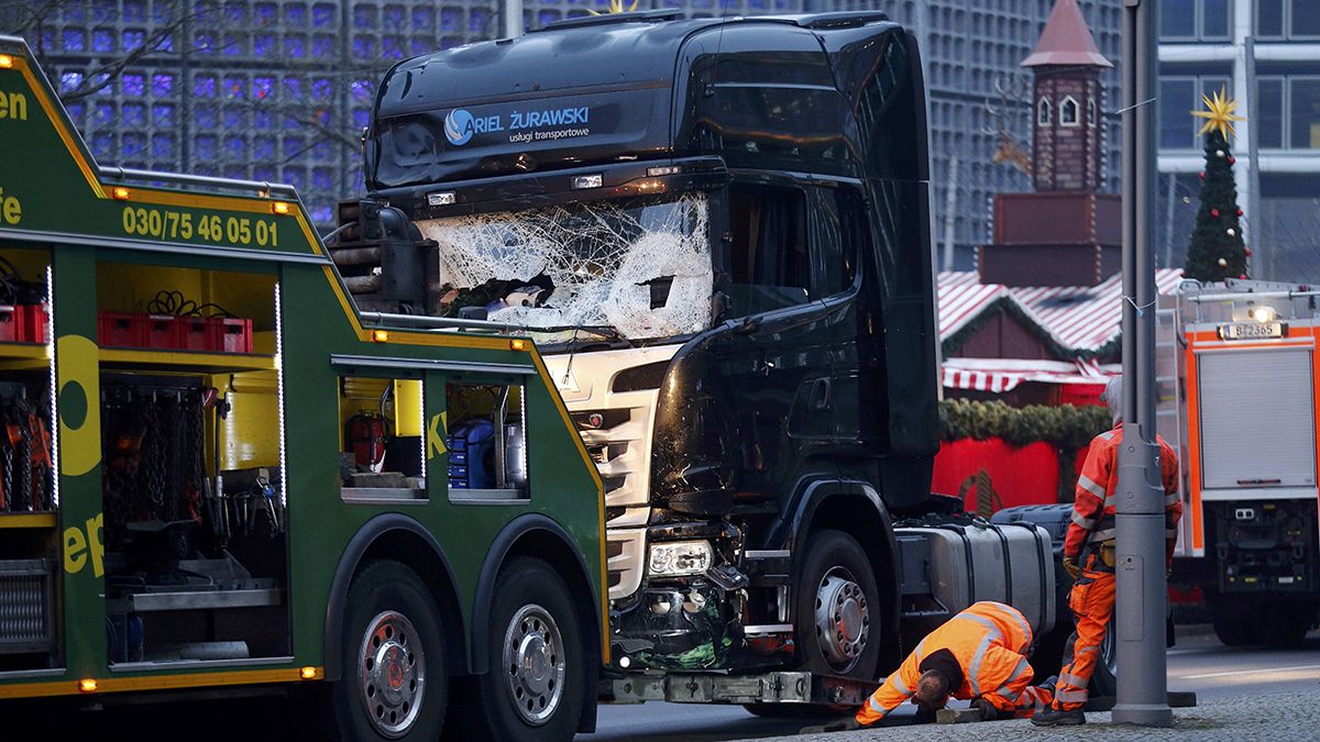 Berlini terror: az ámokfutó agyonlőtte a teherautó sofőrjét