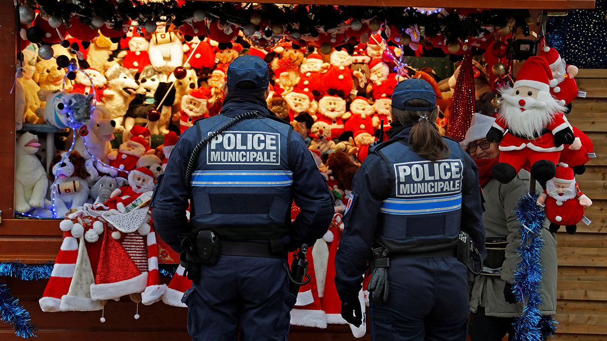 Seguridad reforzada en los mercados navideños europeos