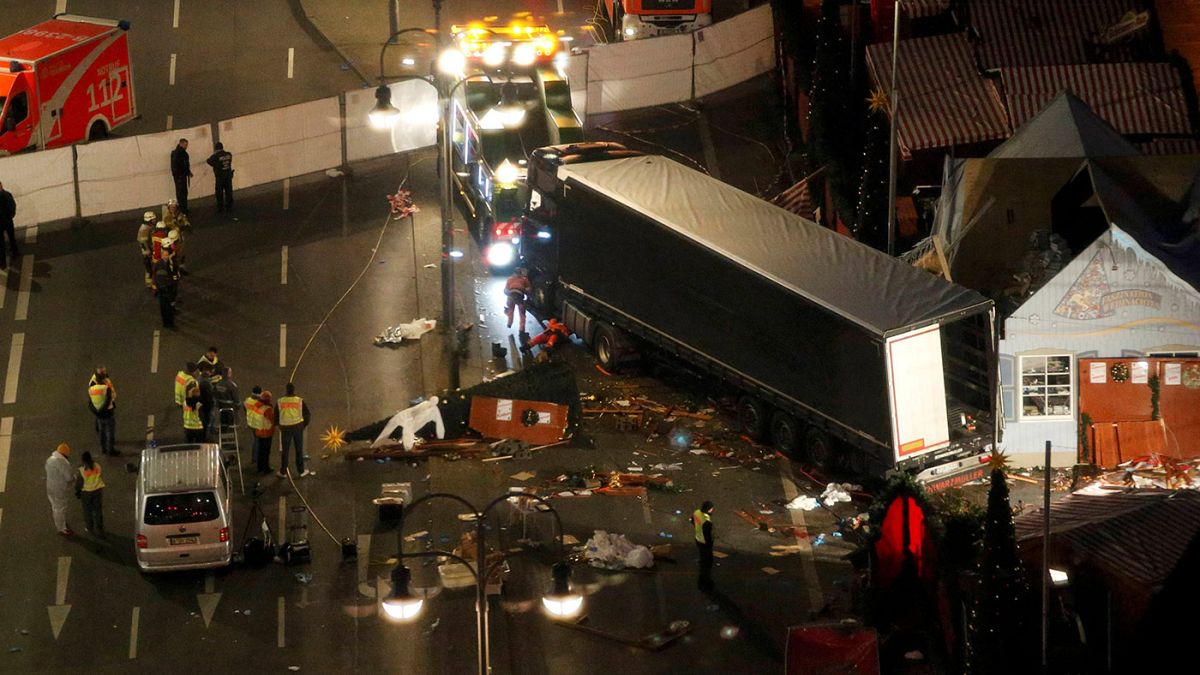 ISIL claims responsibility for deadly truck attack in Berlin