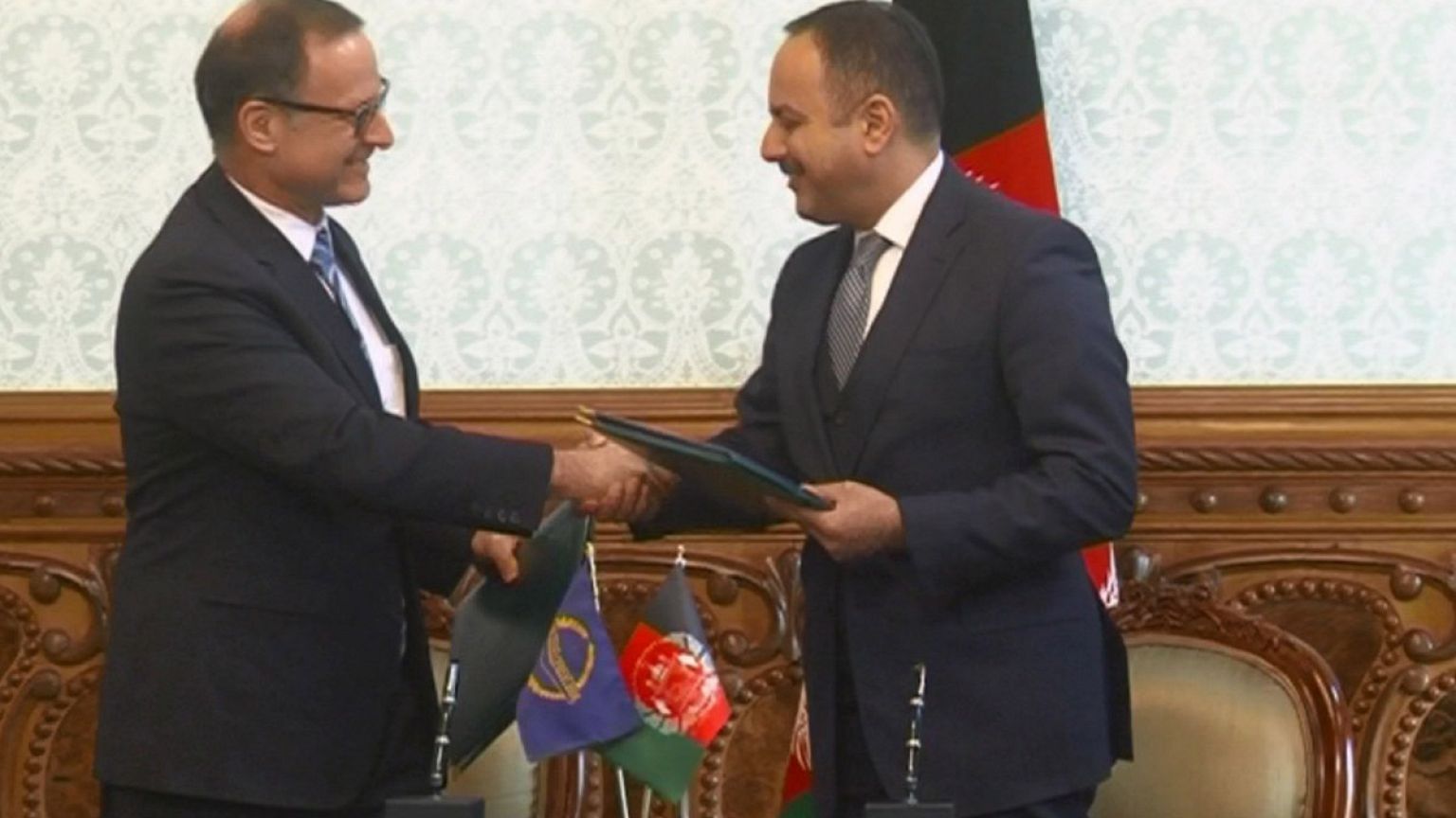کمک ۴۱۵ میلیون دلاری بانک توسعه آسیایی برای تقویت انرژی افغانستان