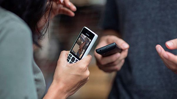 Mobile phone wars: Nokia sues Apple over patents Mobile phone wars: Nokia sues Apple over patents