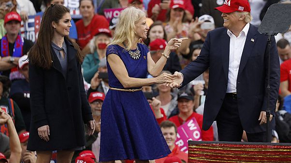 Trump continua a compor a sua equipa Trump continua a compor a sua equipa