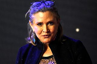 Actor Carrie Fisher suffers heart attack, is in serious condition