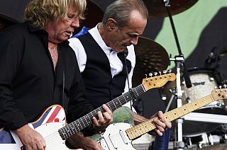 Status Quo guitarist Rick Parfitt dies aged 68