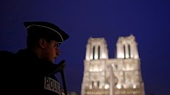 Weihnachtliche Sicherheit - erhöhte Polizeipräsenz zum Fest in Europa