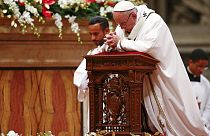 Papa Francisco dedica homilia da Missa do Galo às crianças em risco