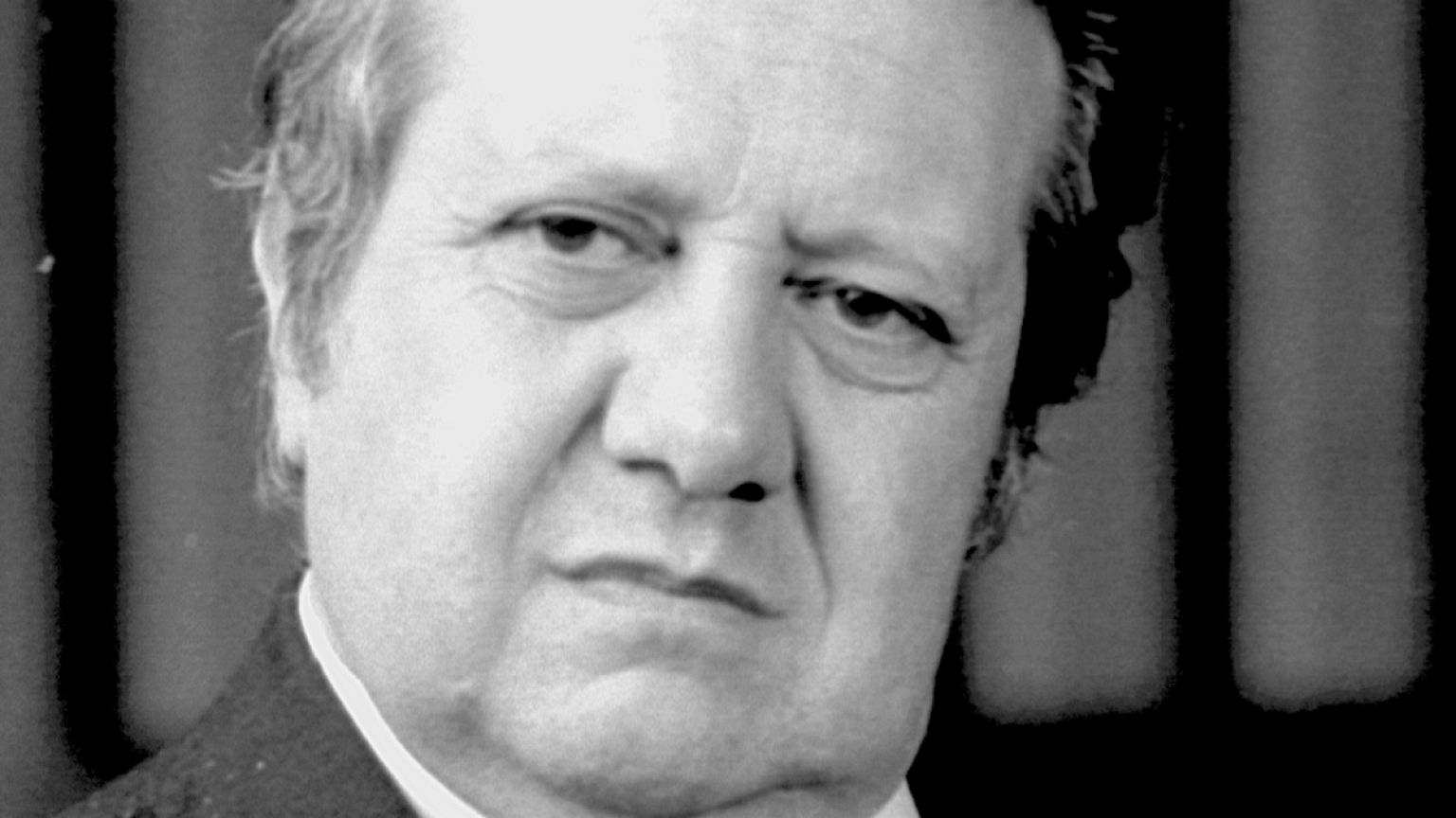 Estado de ex-Presidente de Portugal agrava-se: Mário Soares em "coma profundo"
