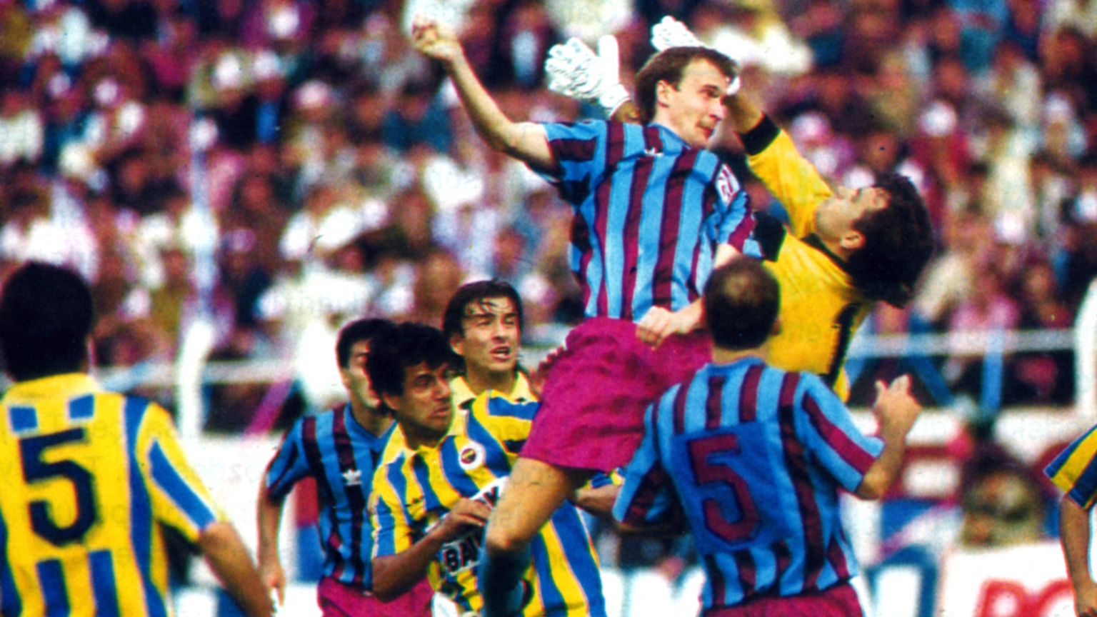 Trabzonspor - Fenerbahçe:  Bordo mavililer yarım asır sonra Avni  Aker'e veda ediyor