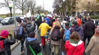 In the footsteps of refugees: Berlin-Aleppo peace march begins