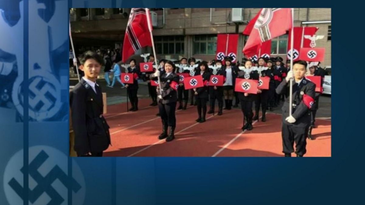 Ταϊβάν: Παρέλαση -παρωδία μαθητών Λυκείου με ναζιστικές στολες και σβάστικες