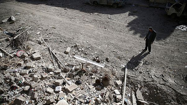 Síria: Governo intensifica ataques mas afirma querer negociar a paz com insurgentes Síria: Governo intensifica ataques mas afirma querer negociar a paz com insurgentes