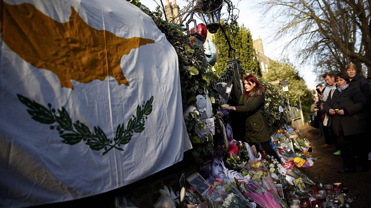 Φόρος τιμής στον Τζορτζ Μάικλ από την ελληνοκυπριακή κοινότητα της Βρετανίας