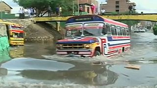 Un diluvio inunda el centro de la ciudad boliviana de Cochabamba