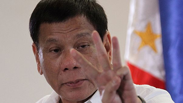 Duterte knallhart: Kinder ab 9 Jahren in den Knast Duterte knallhart: Kinder ab 9 Jahren in den Knast