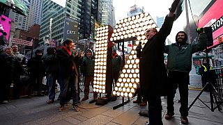 Avant le Nouvel An, New York organise un test de lâcher de confettis à Times Square