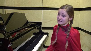 A 11 éves Alma Deutschert ünnepelte Bécs