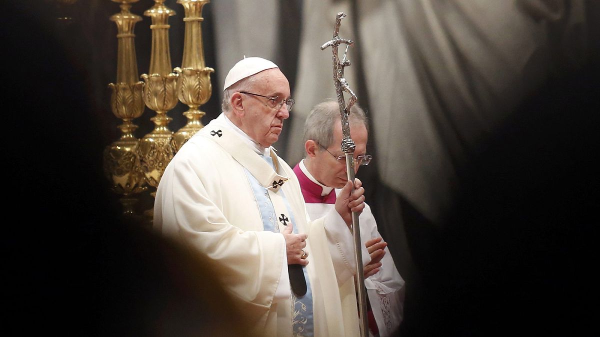 Папа Римский призвал к ненасилию в новом году