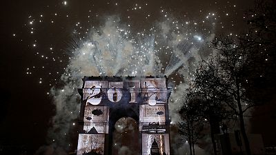 París da la bienvenida a 2017